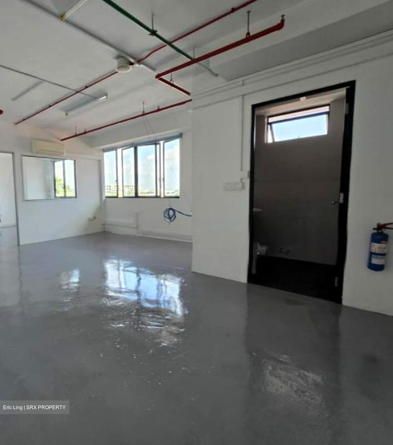 Loyang Enterprise Building (D17), Factory #508634031